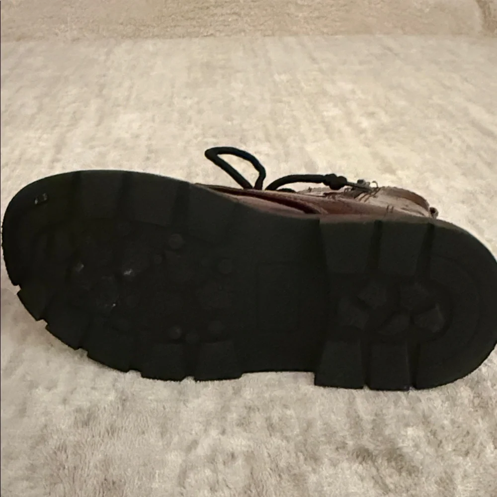 Children's Glossy Maroon Lace-Up Boots